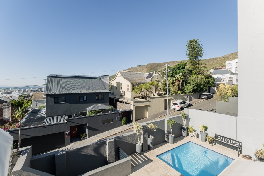 4 Bedroom Property for Sale in Fresnaye Western Cape
